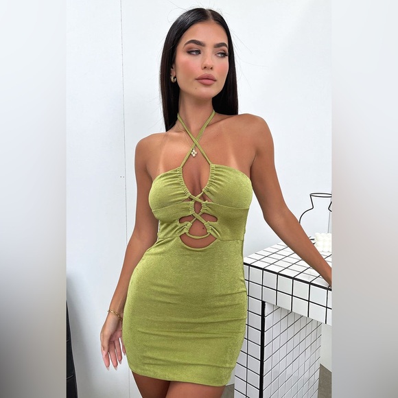 PRINCESS POLLY Zamia Green Halter Mini‎ Bodycon Cutout Dress Size 6 Party Vegas - Picture 1 of 7